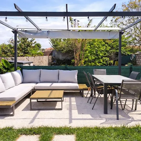 Апартаменты Herama Garden